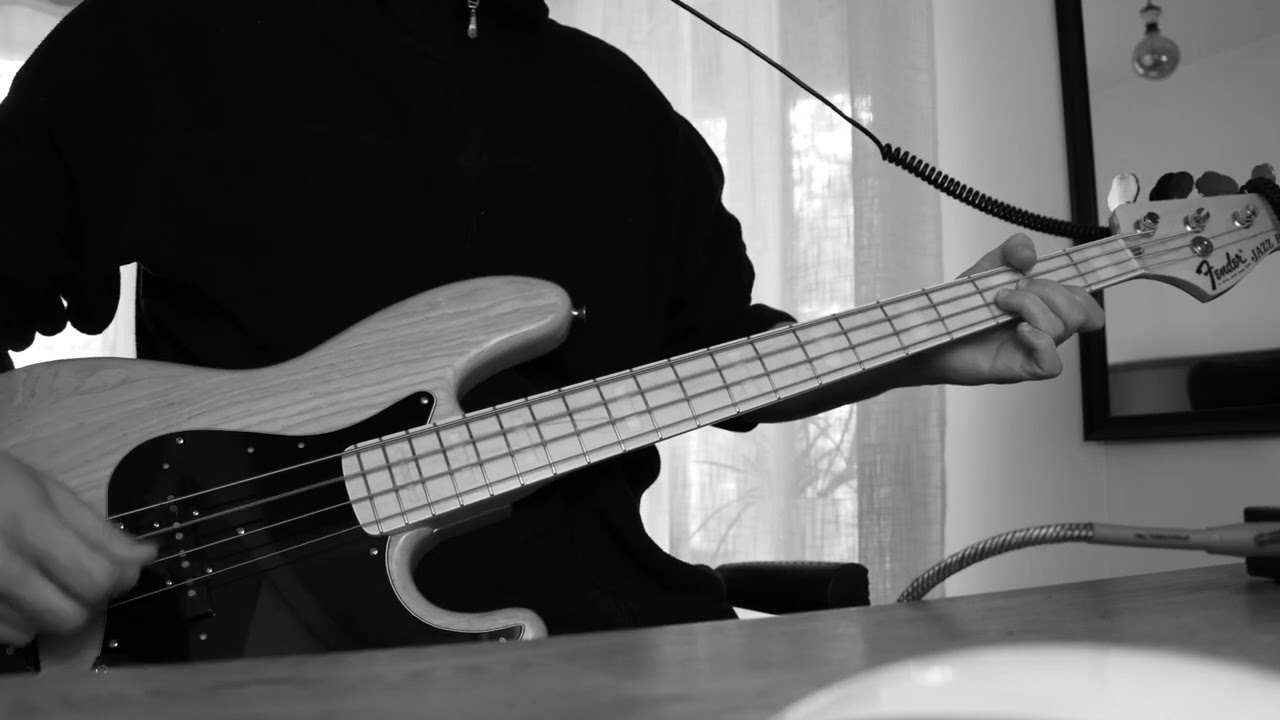 Cocteau Twins - The Hollow Men (How to play it)