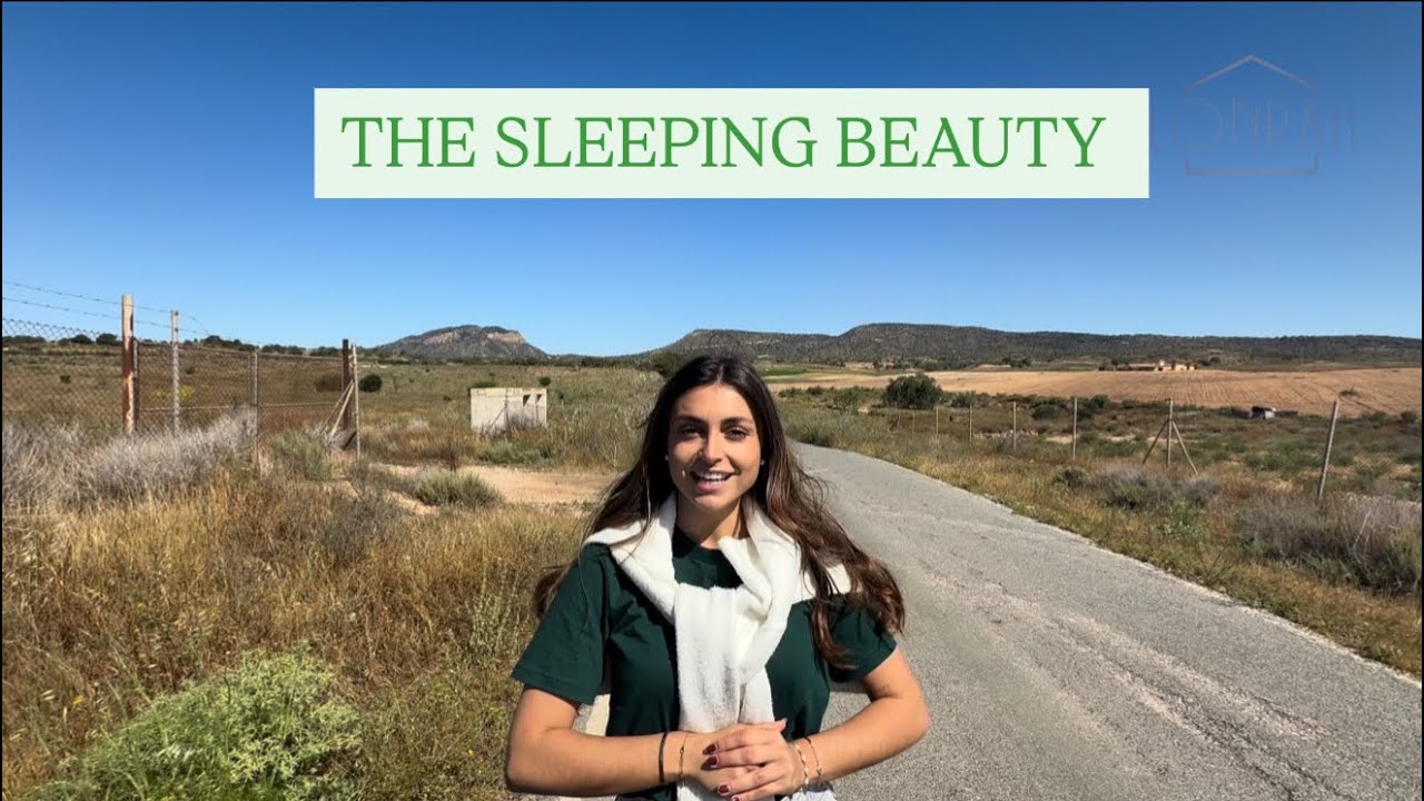 THE SLEEPING BEAUTY - SUCINA ⛰️