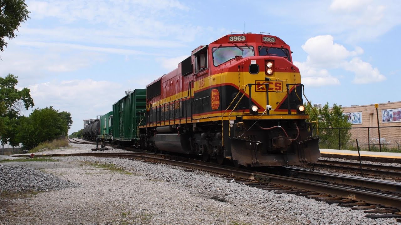 A Few Trains On the CPKC C&M Subdivision, Railfanning Chicago, IL 6/12/23