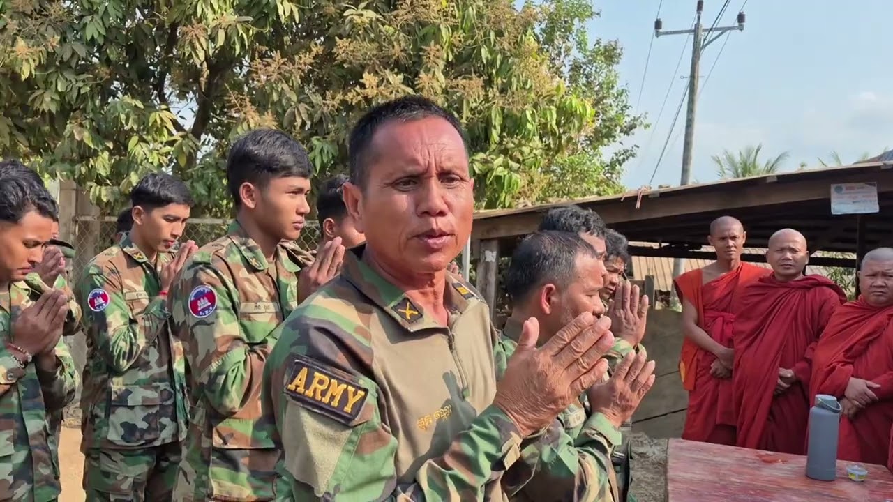 ជូនថវិកាដល់កងទ័ពការពារព្រំដែនក្រោមជំនួយឧបត្ថម្ភមូលនិធិខ្មែររដ្ឋផែនស៊ីវិនញ៉ា និងរដ្ឋនូជើស៊ីវគ្គ១