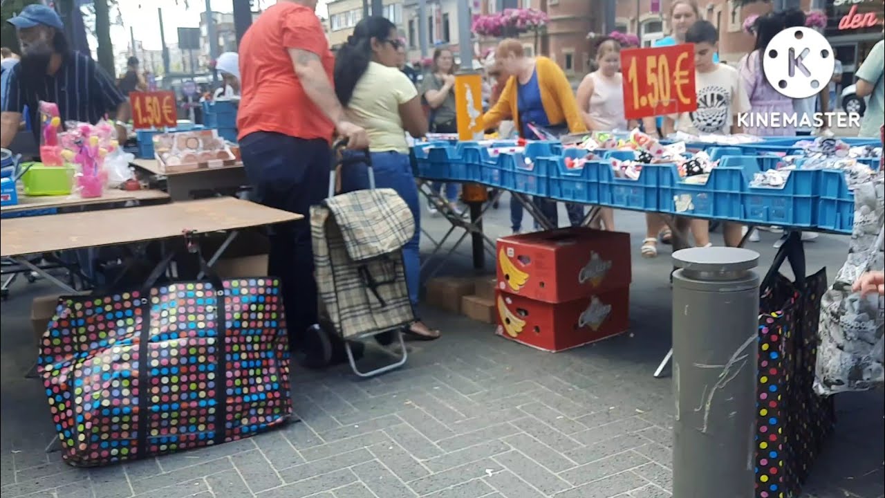 braderie abdijstraat Antwerpen augustus 2022#braderie abdijstraat anvers Août 2022