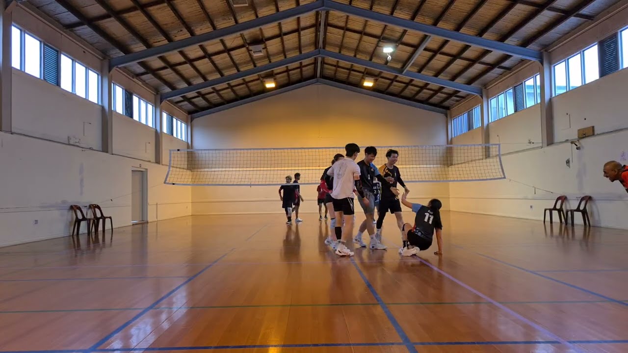 Volleyball with friends - 06/01/2026 Part 1
