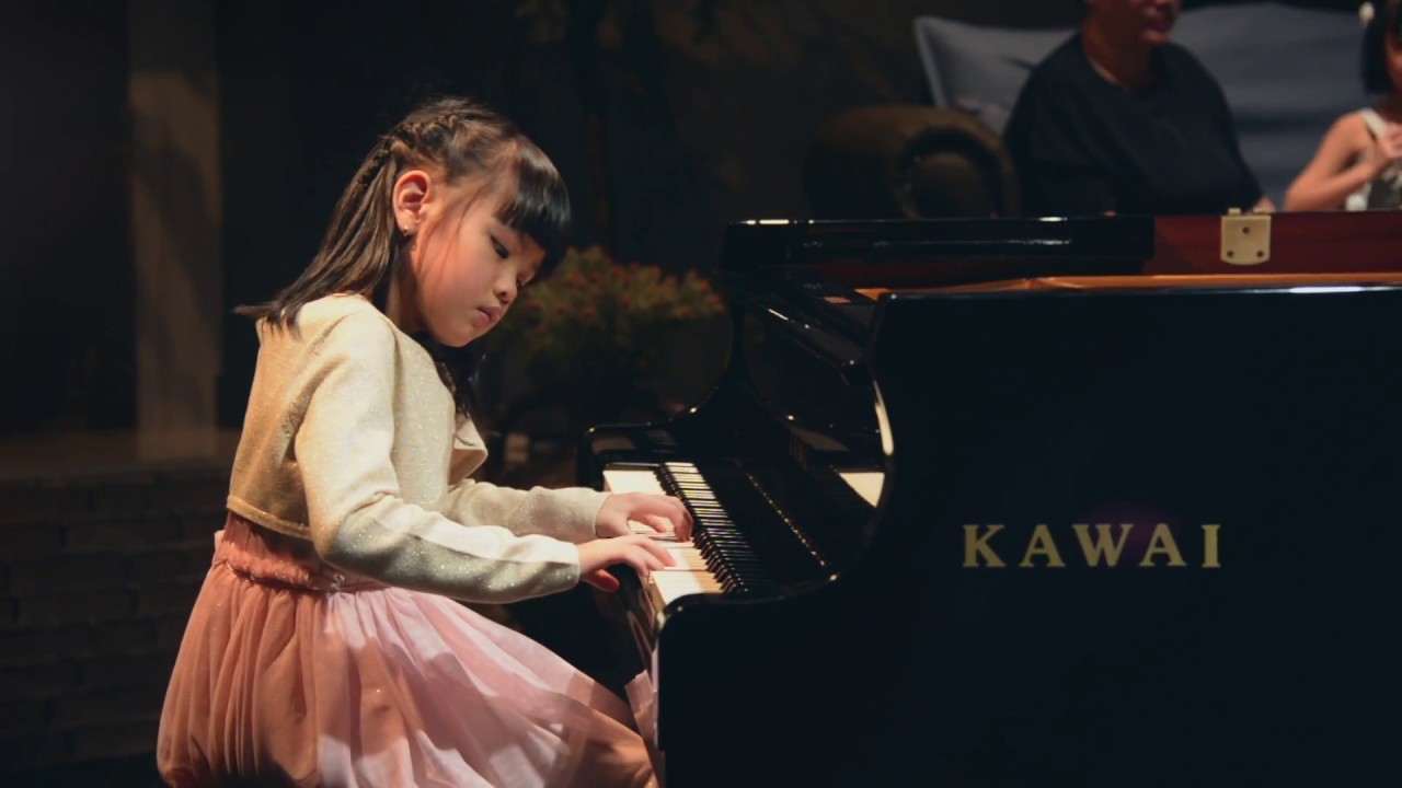 Aretha Keyanna playing 