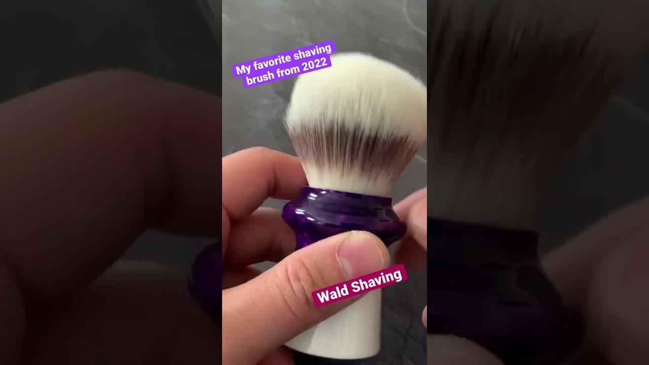My favorite shaving brush from 2022 💜 #wetshaving #traditionalshaving
