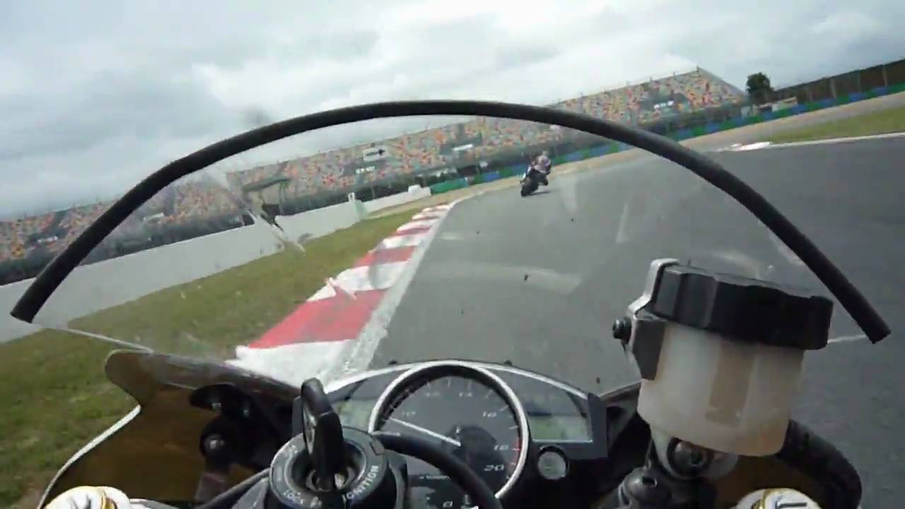 Magny-cours - juillet 2010 - yamaha R6
