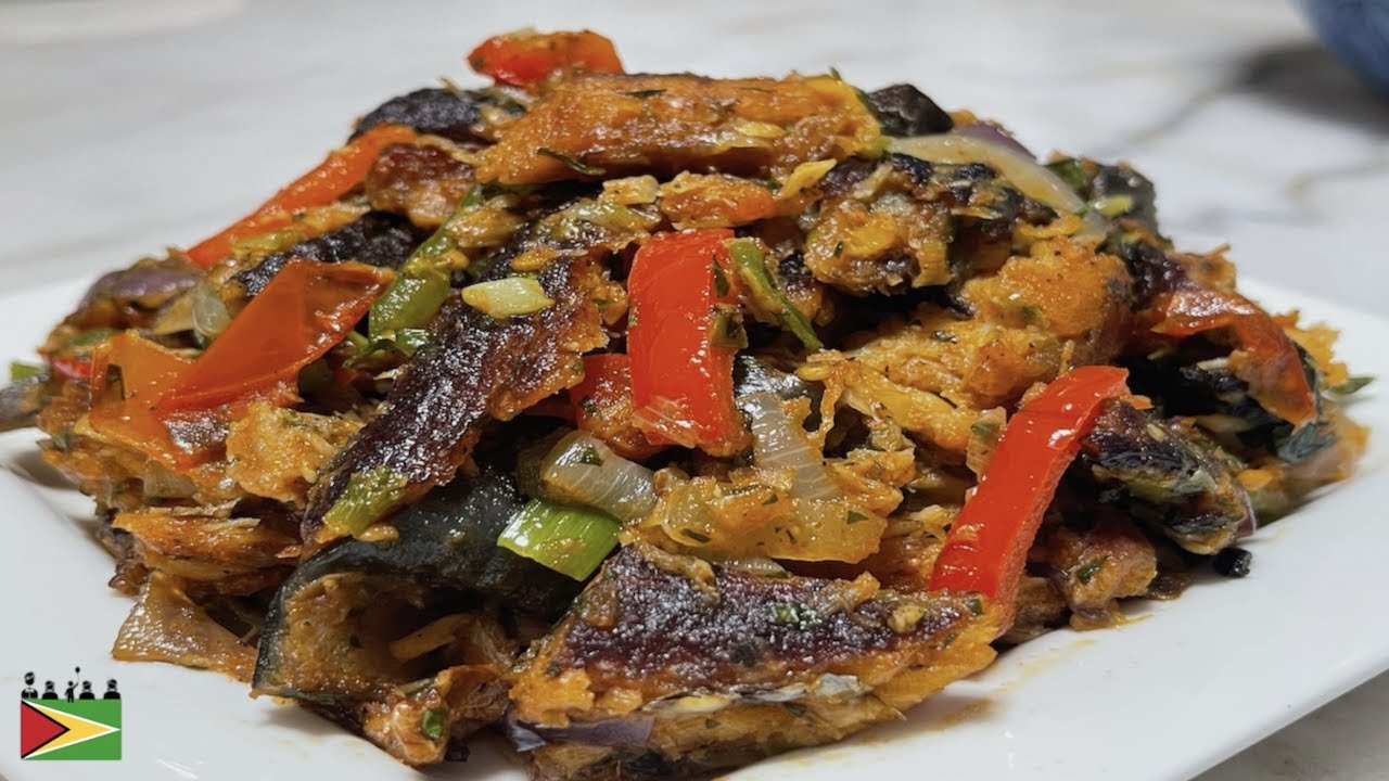 🇬🇾 Guyanese Stewed Smoked Fish 🇬🇾