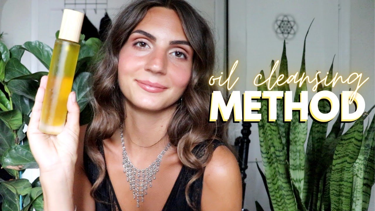 The Oil Cleansing Method! (DIY & Guide For Every Skin Type)