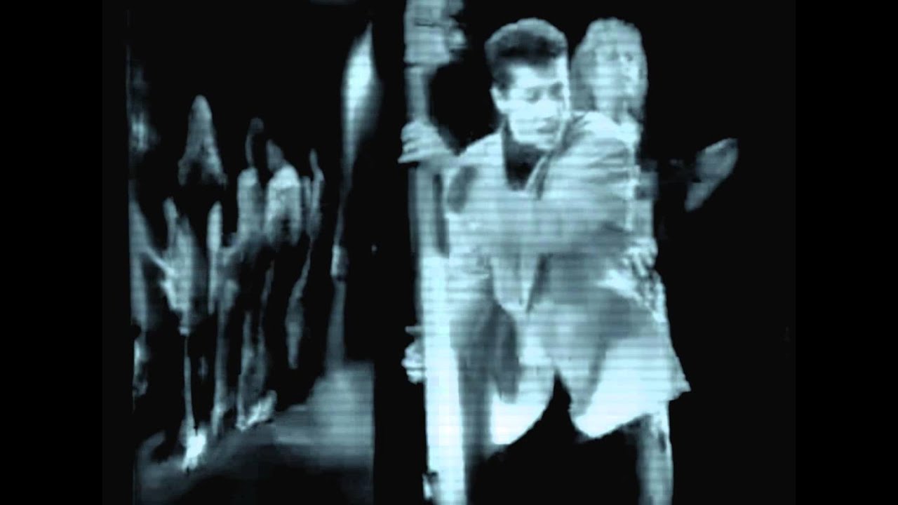 MXD / MACHINE VS. LES FORBANS