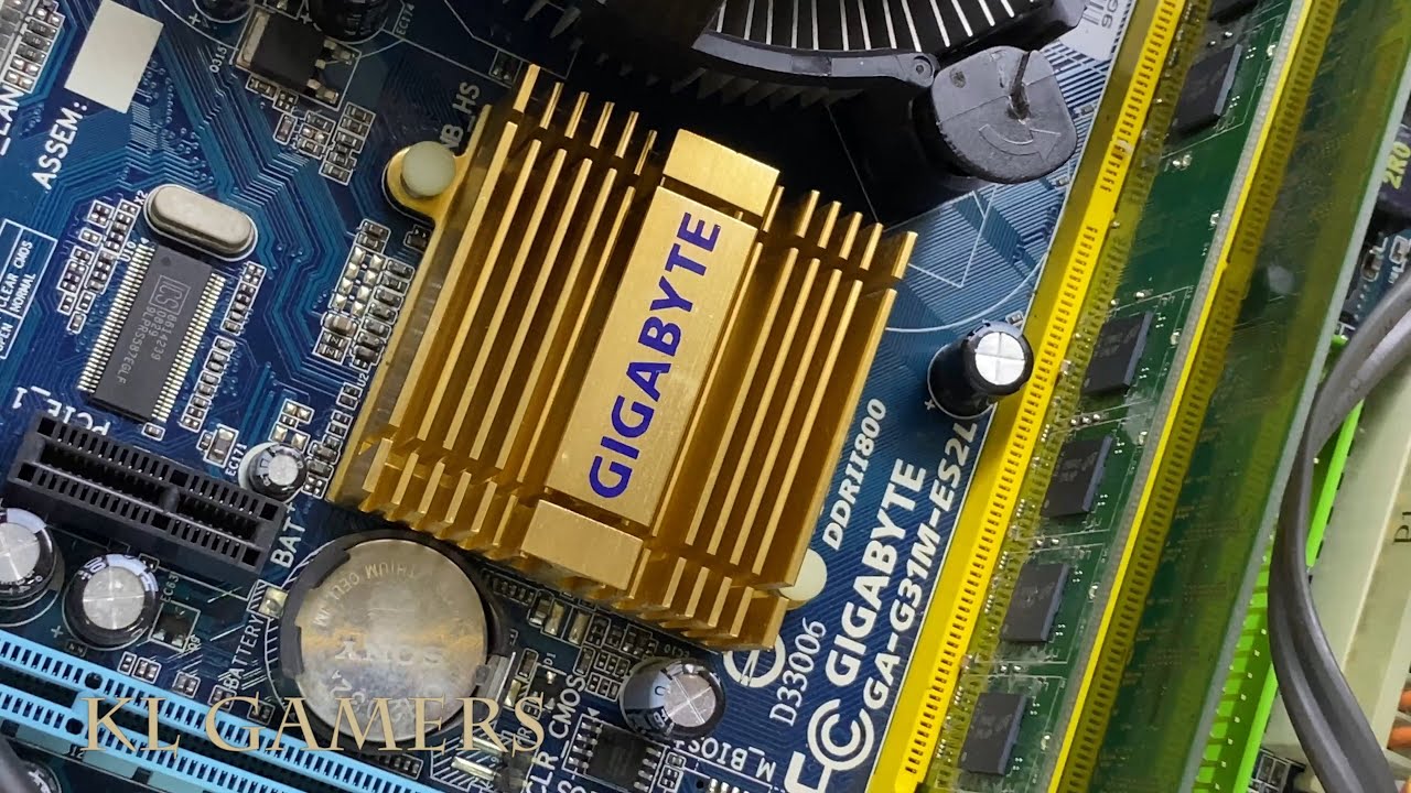 intel Dual Core E5700 GIGABYTE G31M ES2L Vacuum Clean Dust Apply  thermal Paste