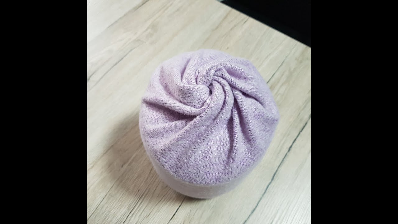 Шапочка с перекрутом