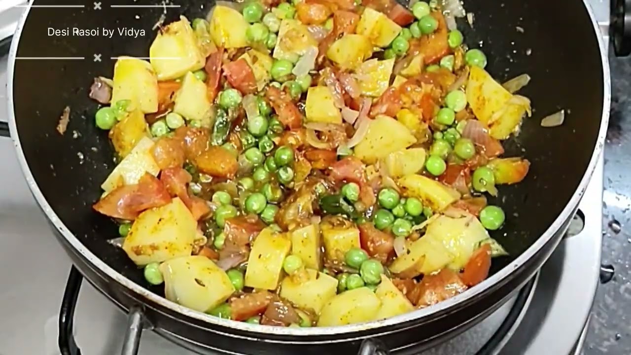 पालक आलू मटर की आसान और स्वादिष्ट सब्जी | Palak Aloo Matar ki simple aur tasty sabzi #shorts 