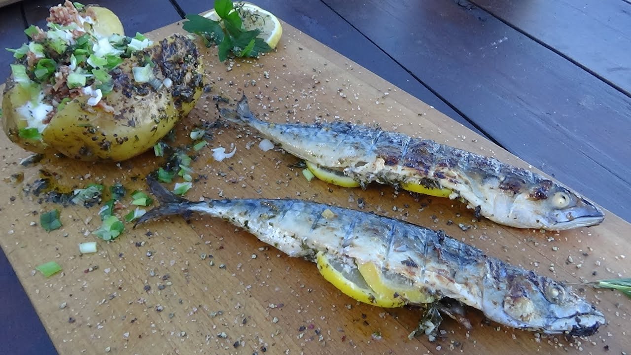 Unser Urlaubsgericht 2020  Kräuter-Knoblauch-Makrelen mit XXL Folienkartoffeln