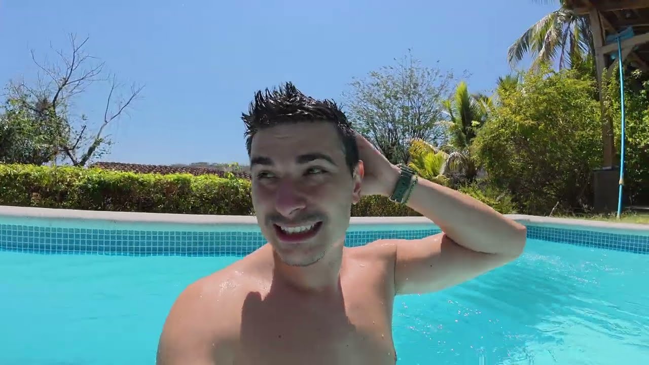 Oricine poate sǎ-şi cumpere casǎ in El Salvador... cu $12!