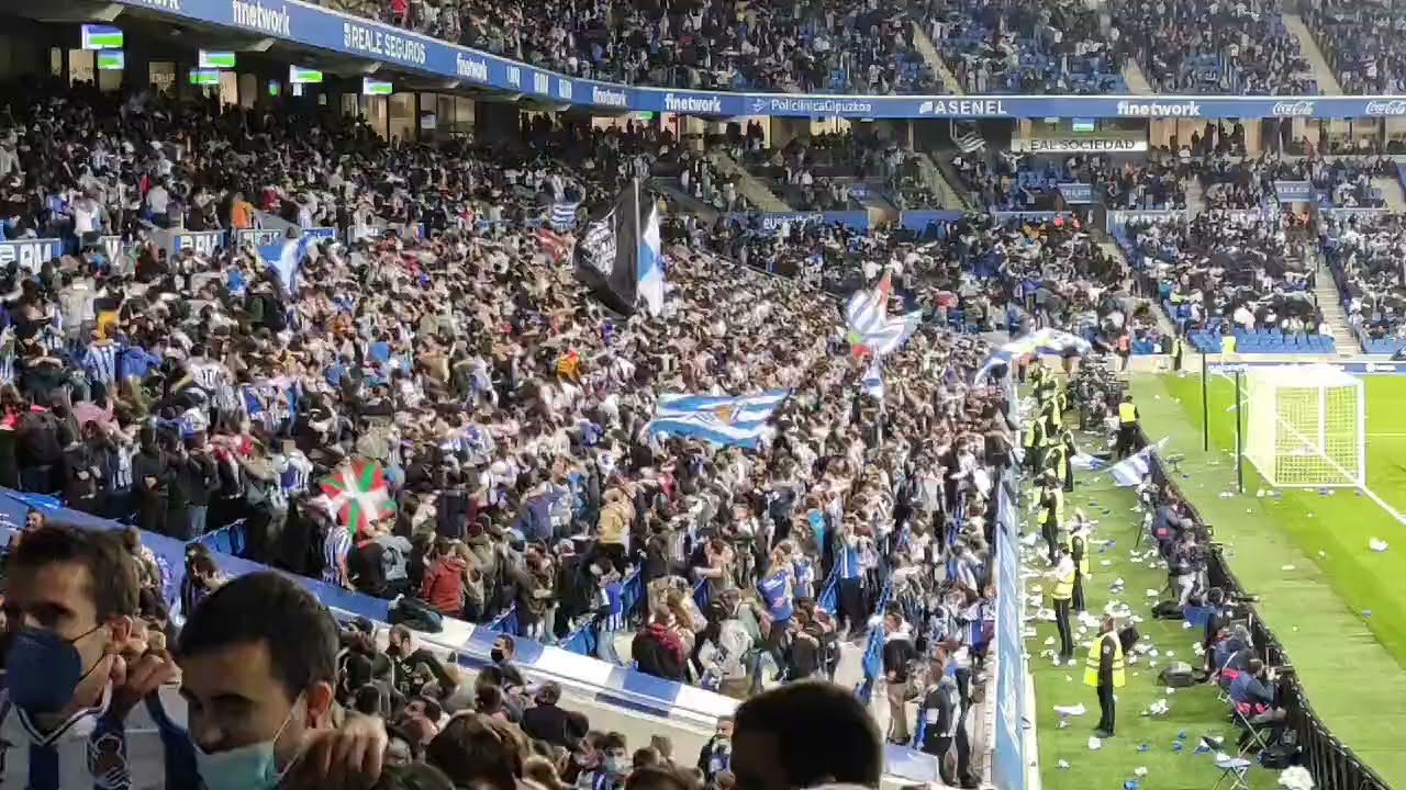 BRUTAL AFICION DE LA REAL SOCIEDAD