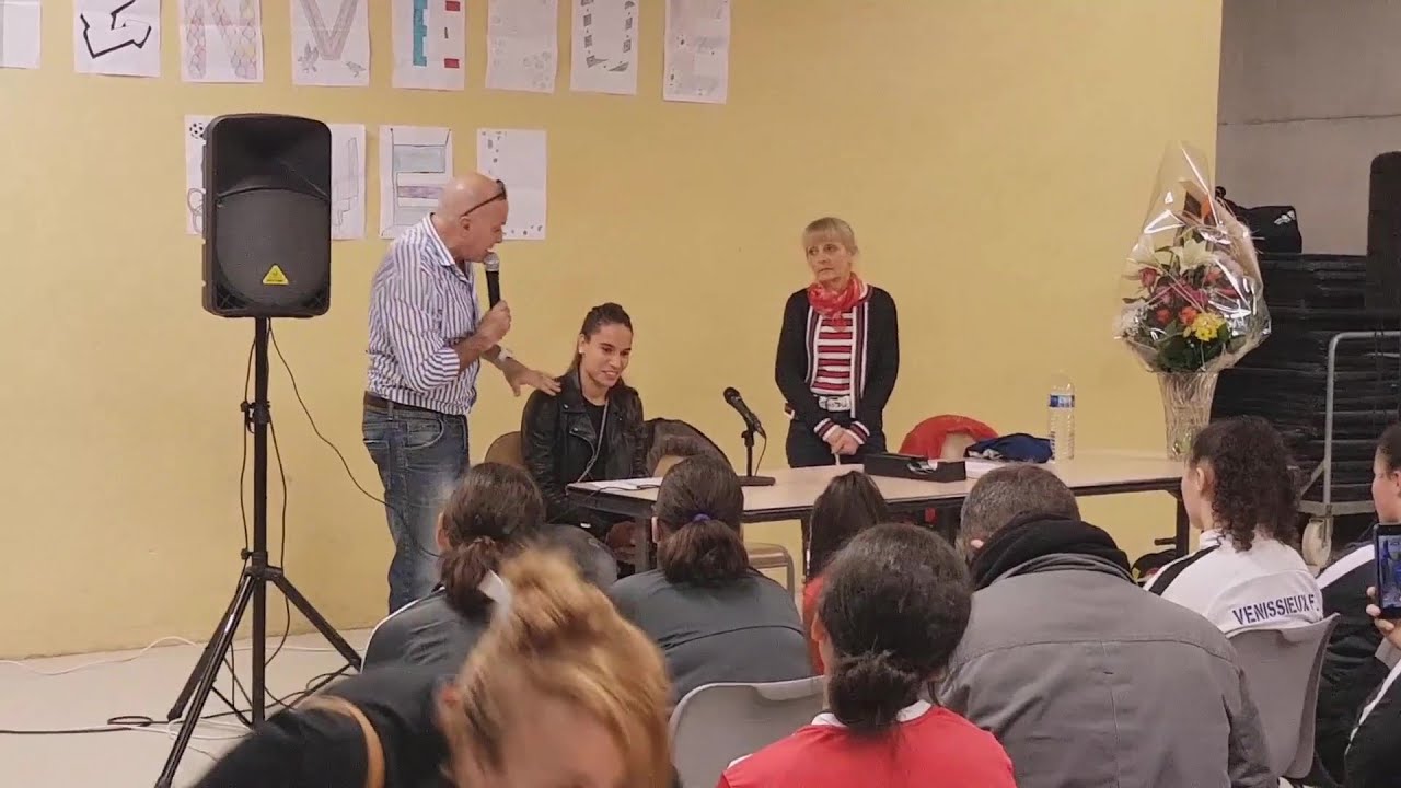 Amel MAJRI au Collège Jules MICHELET Section sportive Scolaire  Venissieux FC