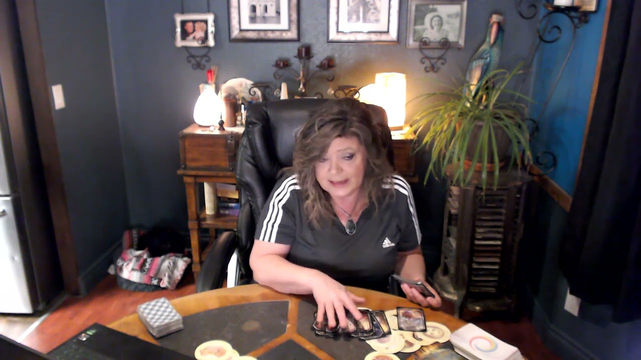 LIBRA MAR 1 LOOKS LIKE THIS KARMIC SITUATION HAS BACKFIRED!  GOLD DIGGER EXPOSED.