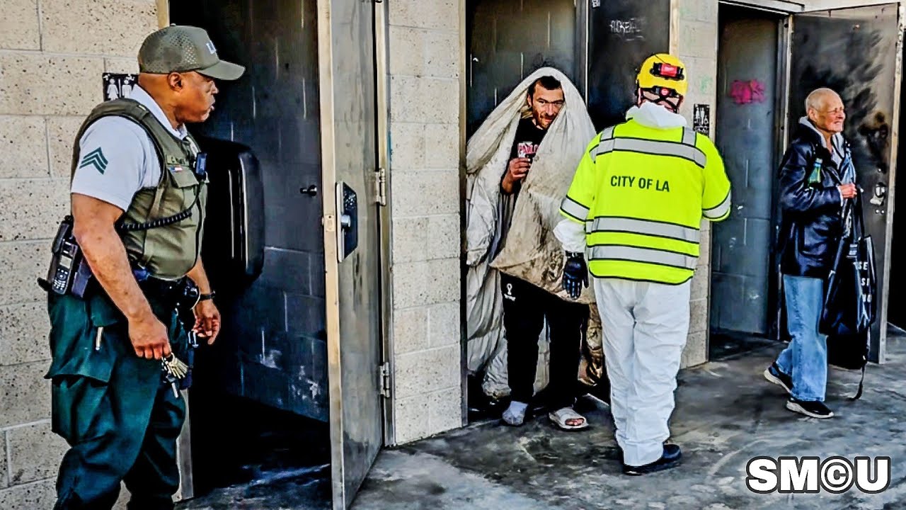 𝗩𝗘𝗡𝗜𝗖𝗘 𝗕𝗘𝗔𝗖𝗛 𝗦𝗪𝗘𝗘𝗣: Multi-Agency Effort Targets Safety and Sanitation