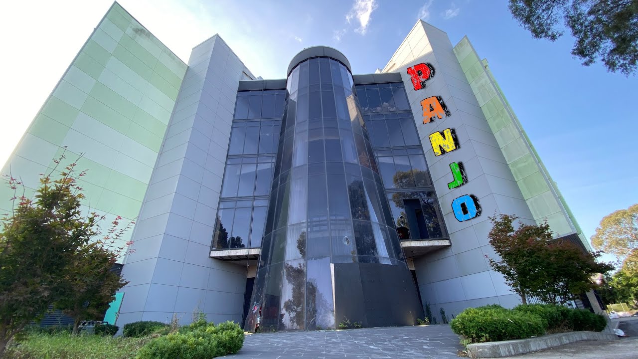Abandoned Oz: The Panjo Building