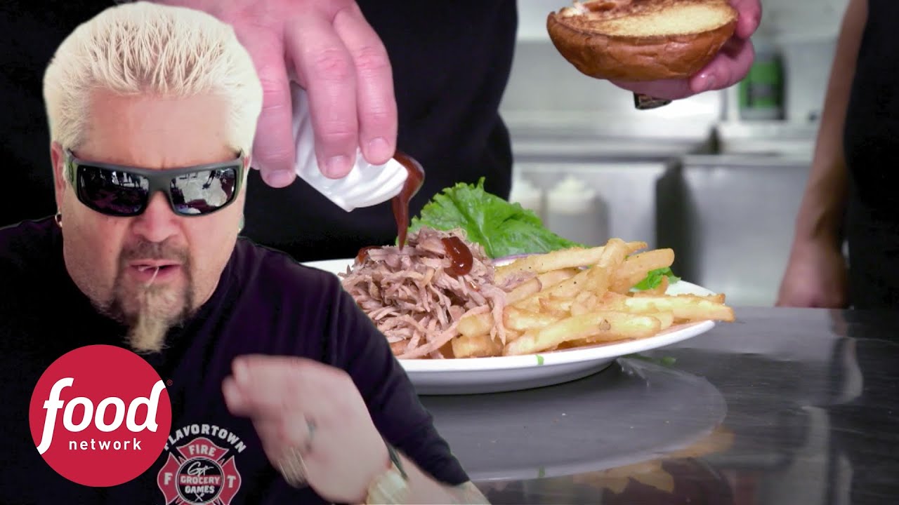 Um sanduíche de porco kalua para começar o café da manhã | Lanchonetes Clássicas com Guy Fieri |Food
