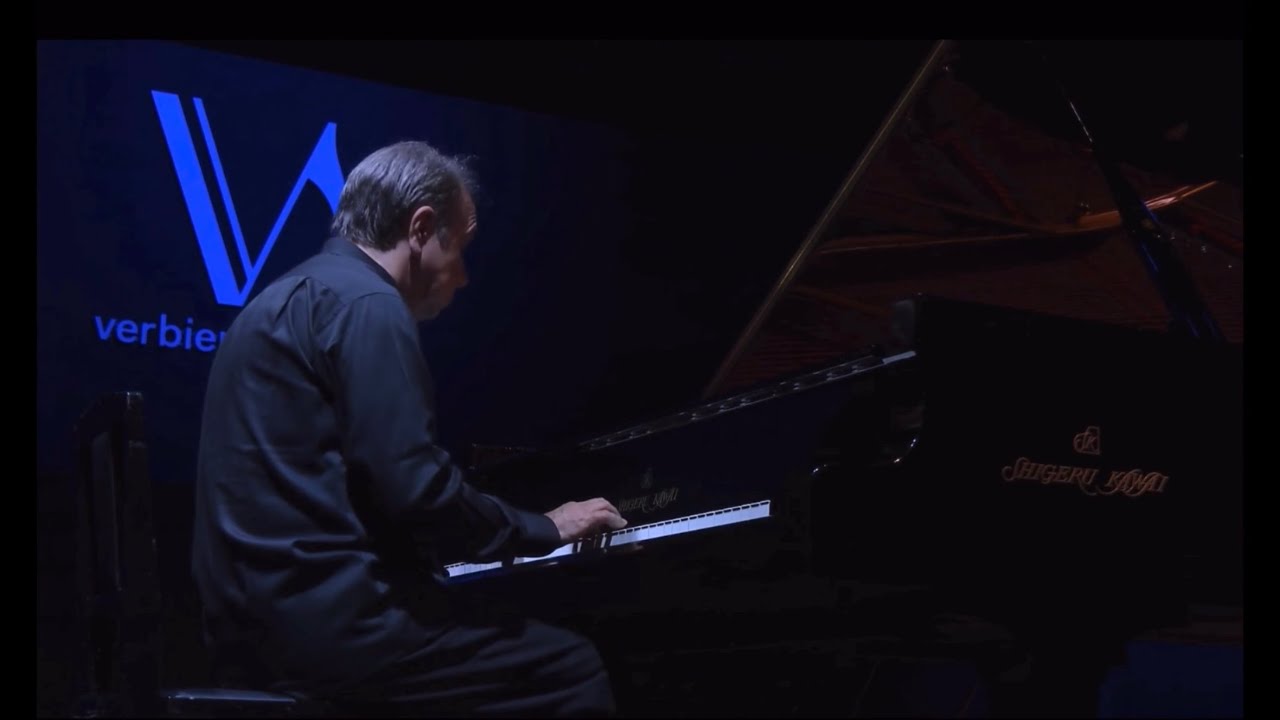 Mikhail  Pletnev plays Chopin Mazurka Op. 63 No. 3