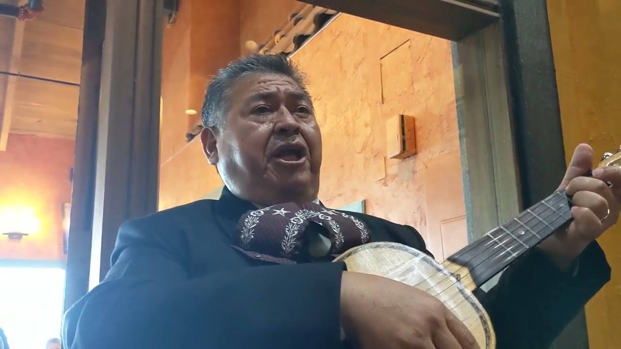 La Ruleta - Mariachi Emperadores De Mexico: Galveston 1 (7-6-2022) @SalsasRestaurant