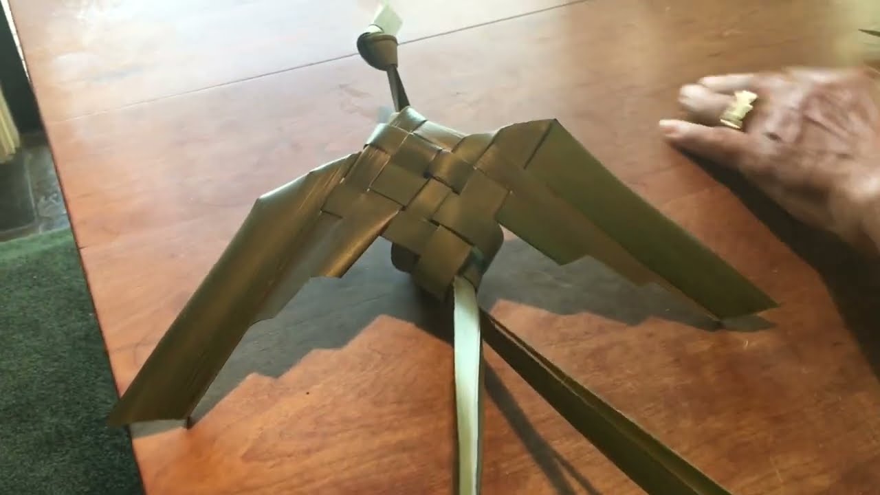 How to Weave a Bird