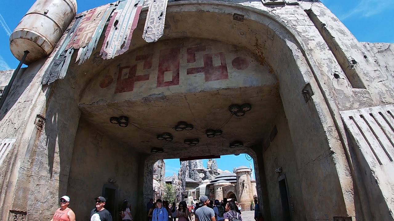 STAR WARS LAND