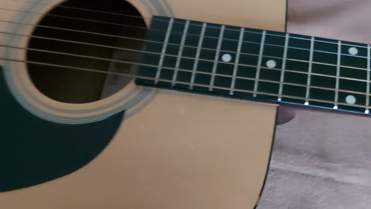 How I enjoy acoustic guitar without playing only touches#acousticjam #beatles🇬🇧🍏@TheBeatles   