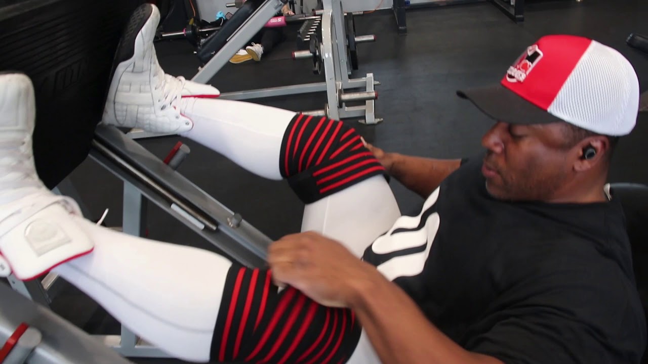 DAY IN A LIFE | BIG LEGS
