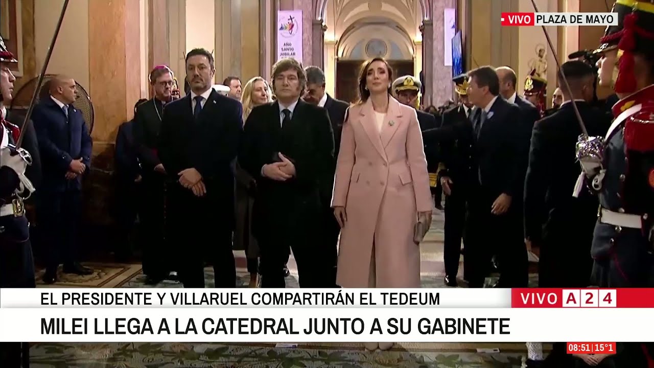 📢 EL MOMENTO EN EL QUE JAVIER MILEI EVITA SALUDAR A VICTORIA VILLARRUEL Y JORGE MACRI