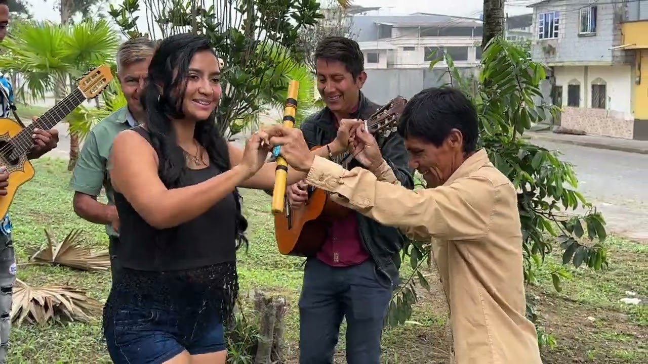 El Canelazo Hermanos Carrión ft Lenin Carrión y El requinto del Chocolate Mera