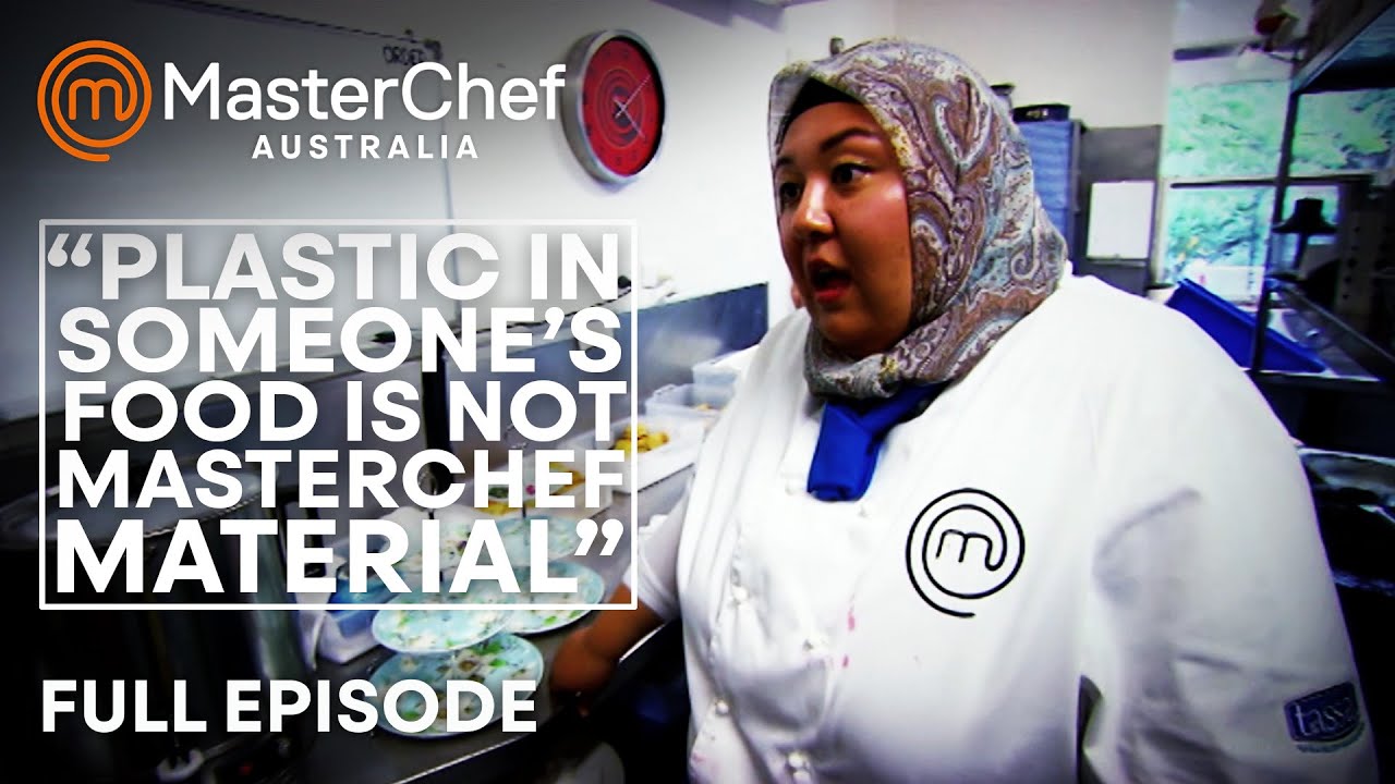 Plastic In A Guest's Food in MasterChef Australia | S04 E28 | Full Episode | MasterChef World