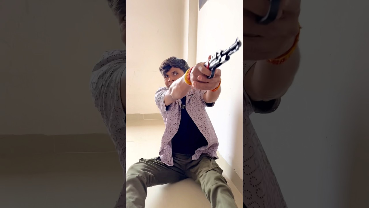 Zombies in school 🏫🧟&zwj;♀️|| Anil Shorts || #shorts #anilshorts #zombiesurvival #viral #zombie