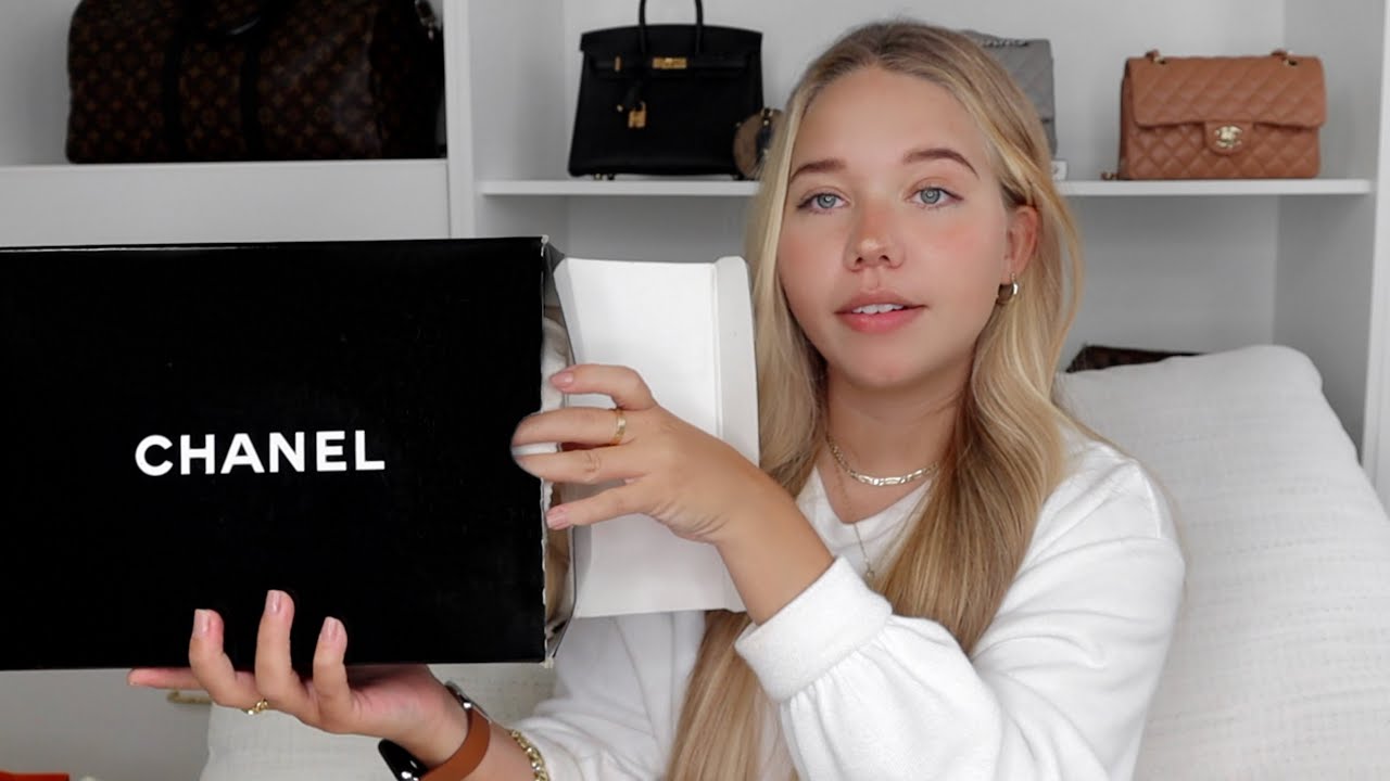 UNBOXING MY FIRST VINTAGE CHANEL CLASSIC FLAP | SHOCKING FIND FROM 1994 - 1996