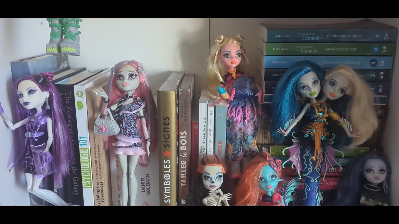 Monster High Collection Tour - Mermaids! and Friends