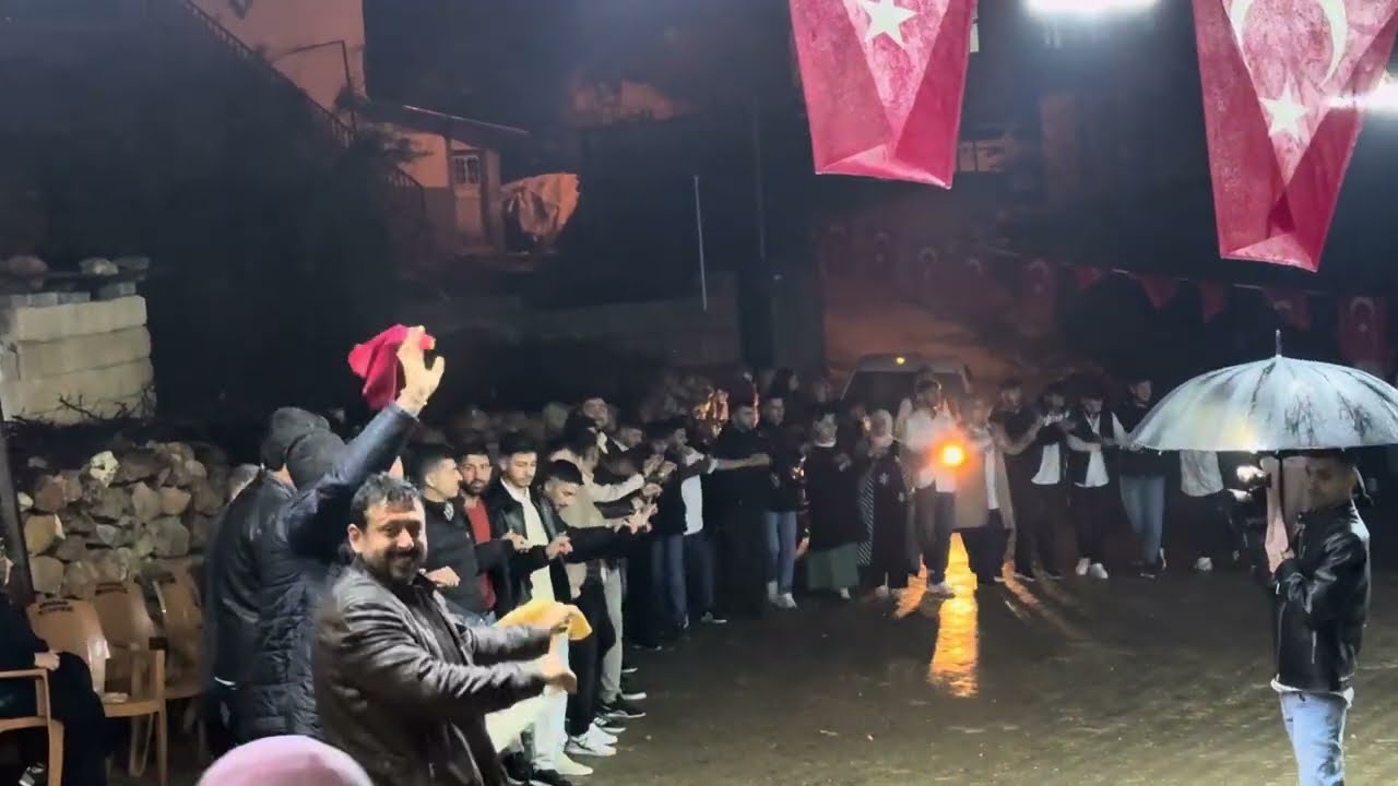 Batarist Cahit ve ekibi çalkamış