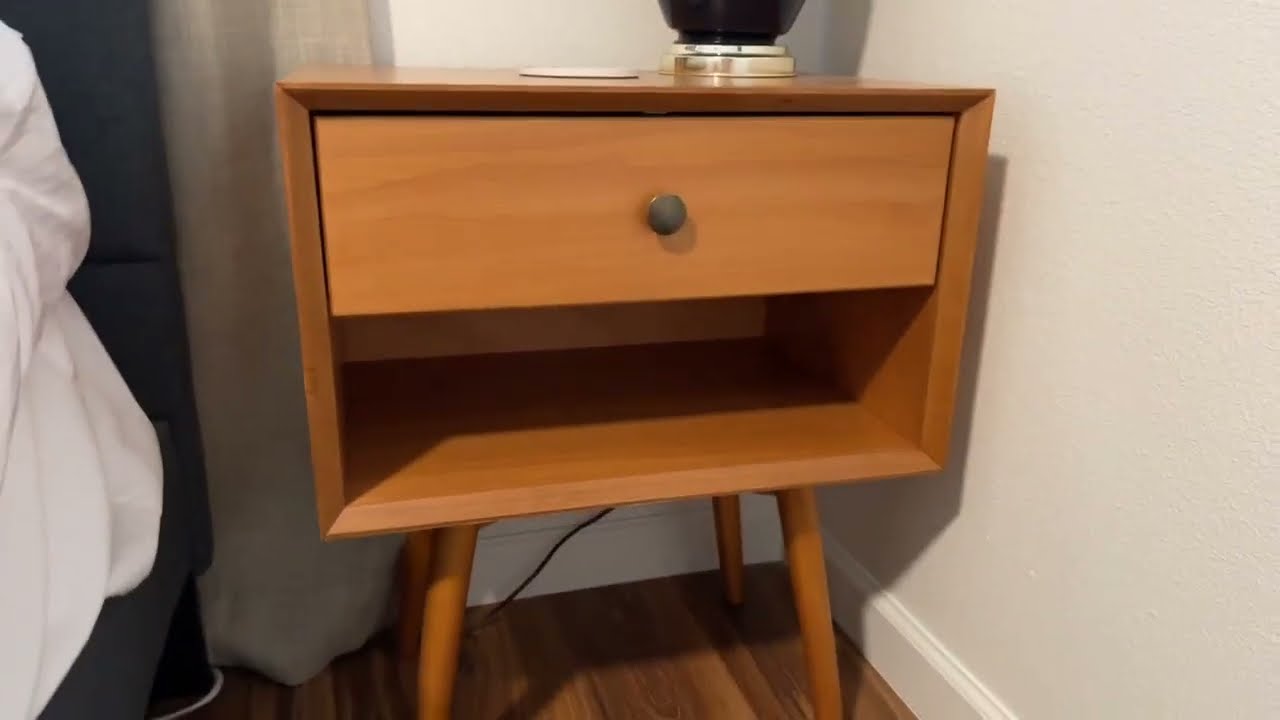 Walker Edison Mid Century Modern Wood Nightstand - Amazon