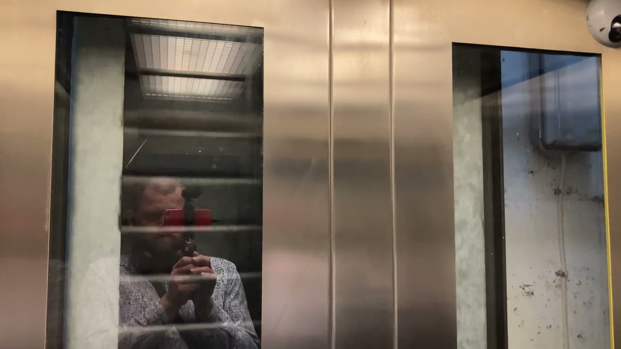 2005 Bravida Traction Elevator @ Stora Mossen Subway Station, Bromma, Sweden.