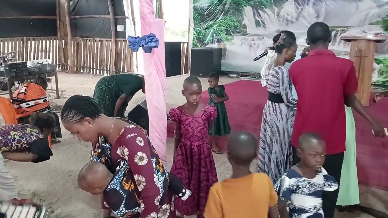 KUFUNGILIWA KUPITIA MEZA YA BWANA
