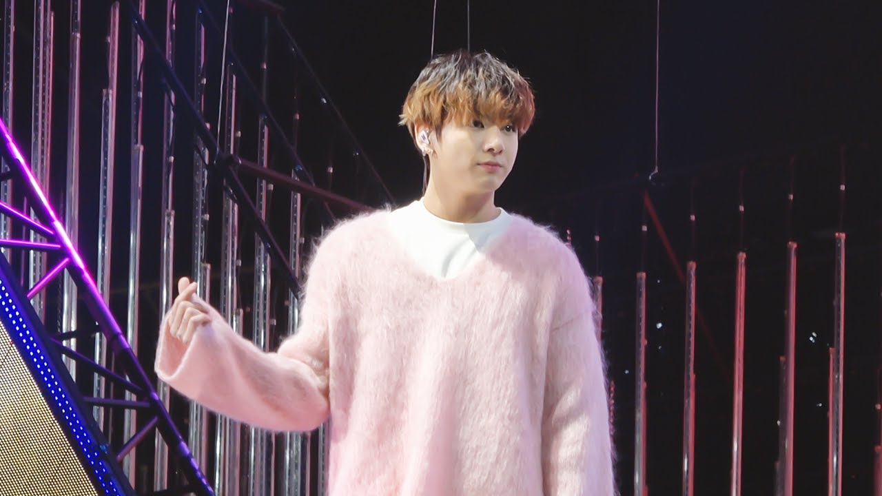 200105 골든디스크 작은 것들을 위한 시 boy with luv 정국 직캠 / BTS JUNGKOOK FOCUS
