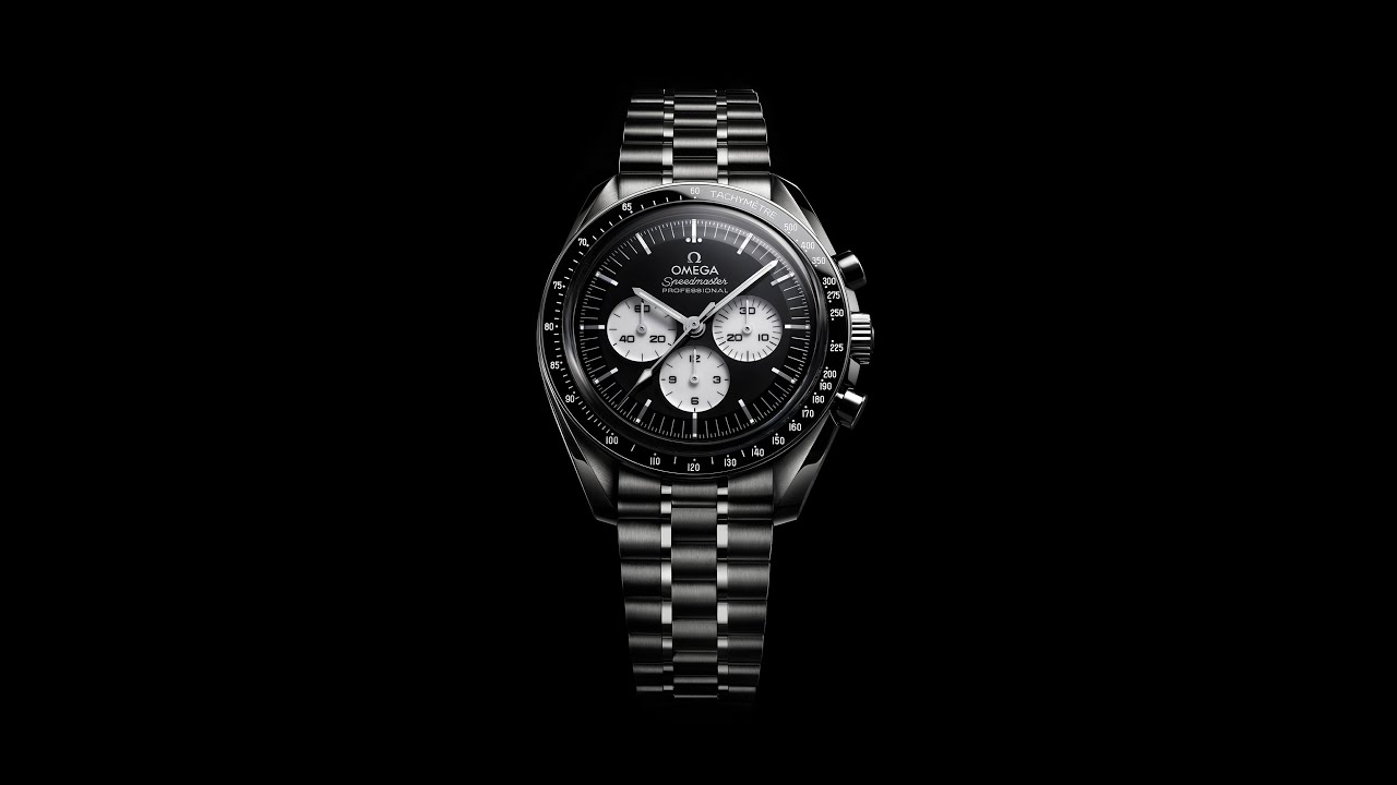 A black and white Moonwatch has landed | OMEGA