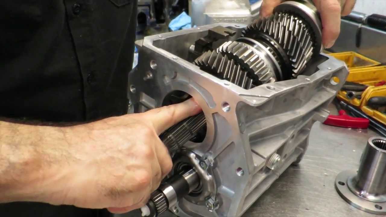 Ford T5 5 Speed Cosworth Sierra and TVR 5th Gear Removal and Installation