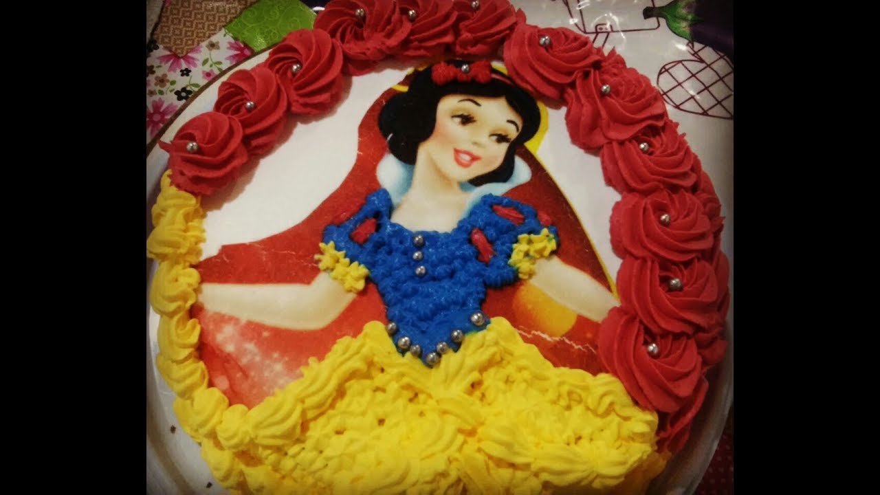 Bolo da Branca de Neve com bico 1M chantilly
