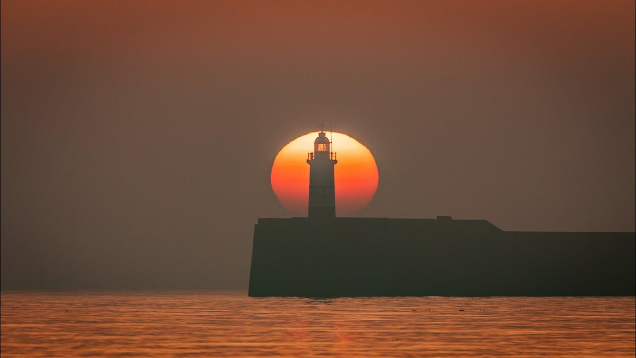 Chasing the Perfect Sunset Behind Newhaven Lighthouse | Seaford Beach Photography