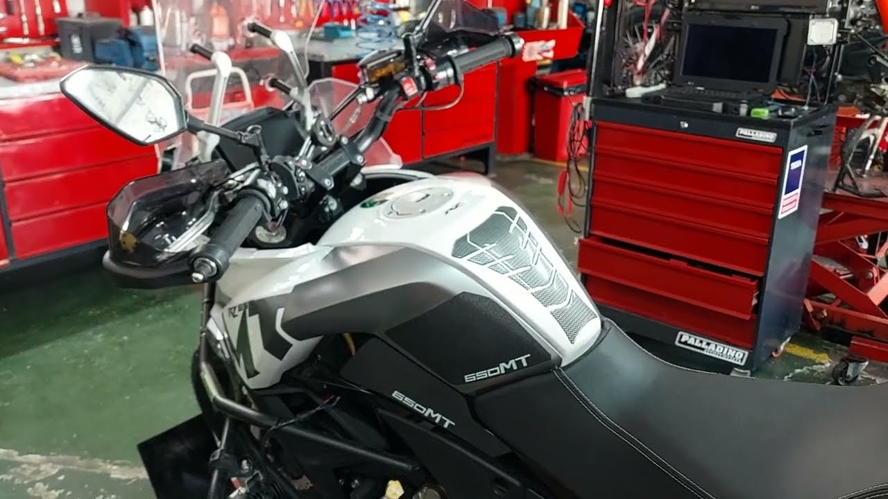CF Moto 650MT , repacion de tablero TFT y Diagnostico de falla en la combustion.
