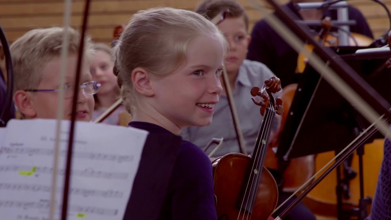 Das Stuttgarter Kammerorchester und sein Patenorchester Junges Streichorchester Weil i. S. (Teil 2)