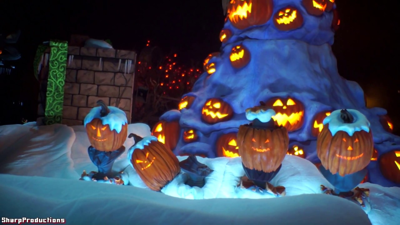 Haunted Mansion Holiday 2013 (On-Ride) Disneyland