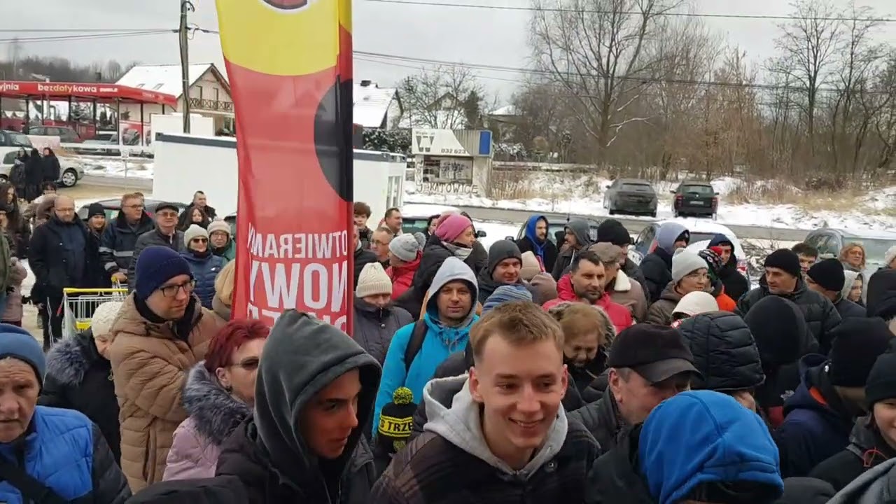 Открытие супермаркета «Биедронка» в Балине.