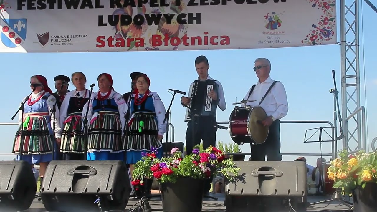 Super zesp&oacute;ł śpiewaczy z kapelą Młodego Aleksandra Wąsika w Starej Błotnicy festiwal ludowy 2025