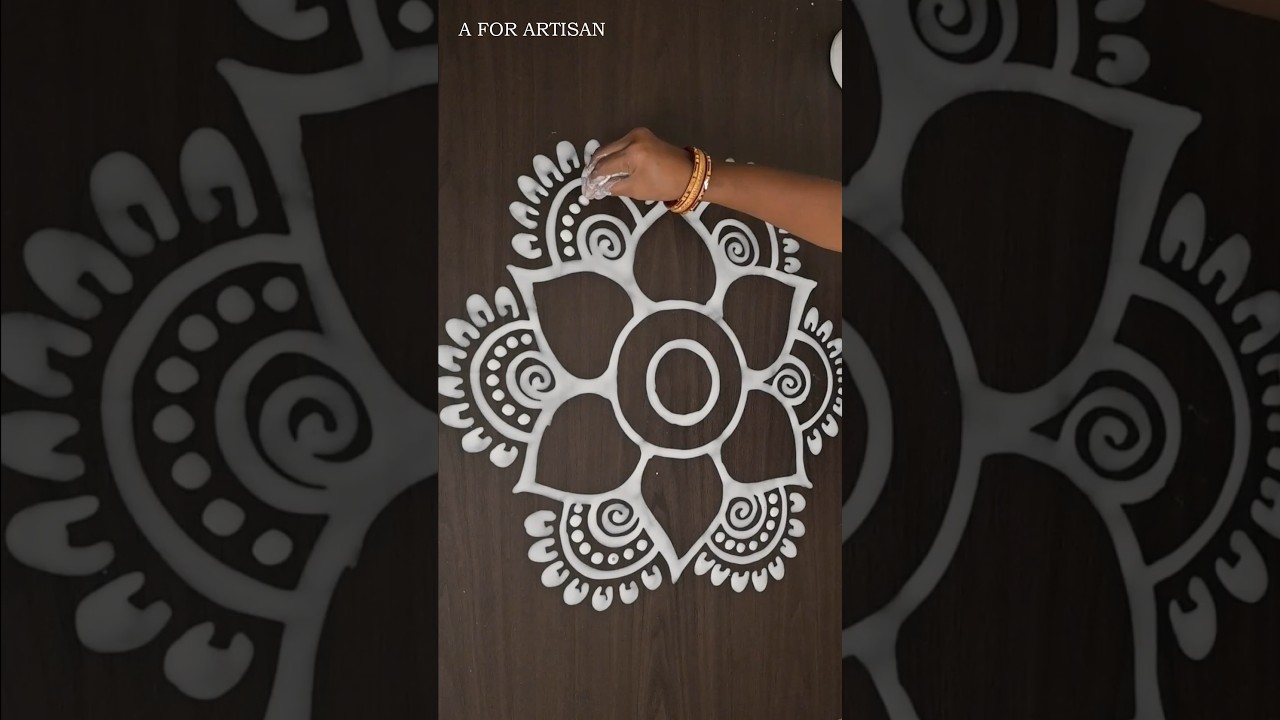 Easy Alpona Designs for LAXMI PUJA  🪷 #shorts #rangoli #alponadesign #jhotichitadesign #chitajhoti